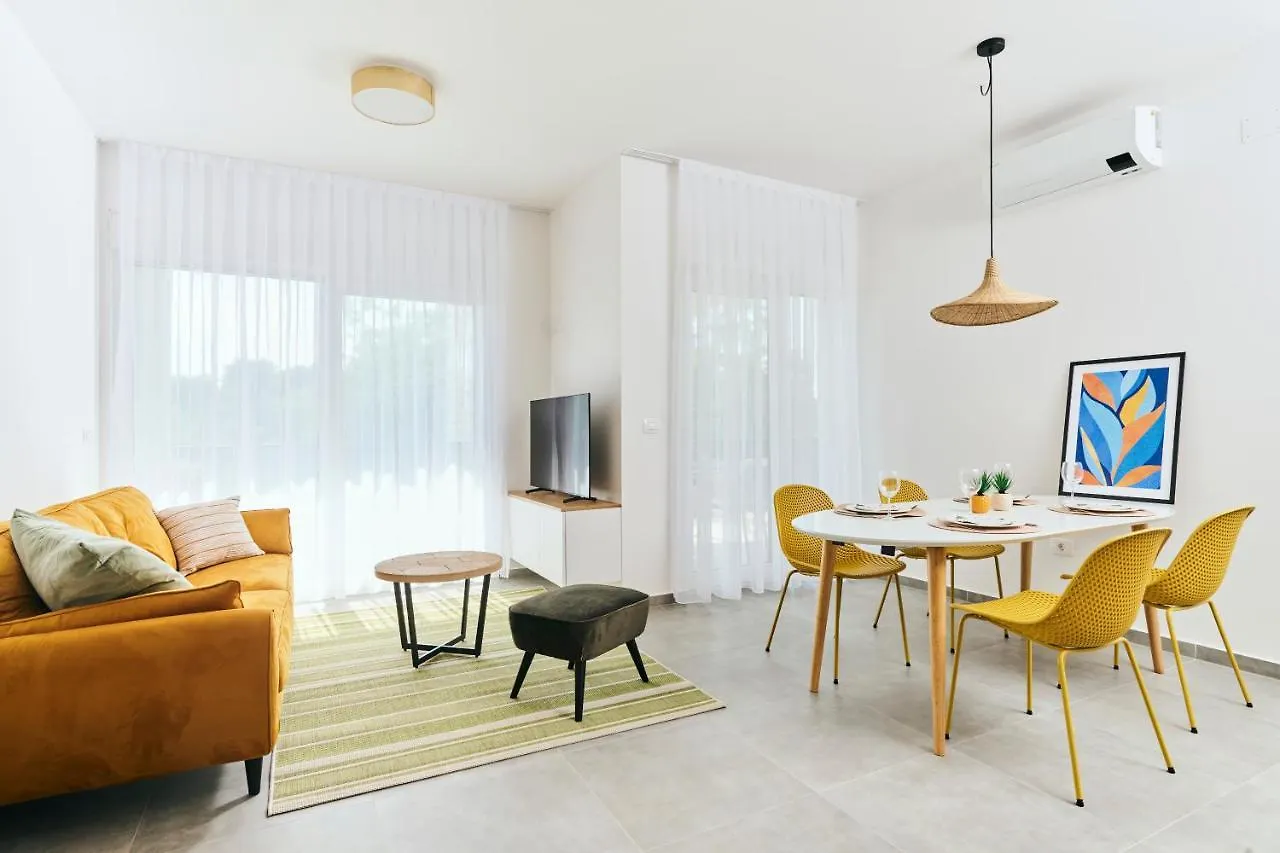 Apartments San Maris 2 Umag Croatia